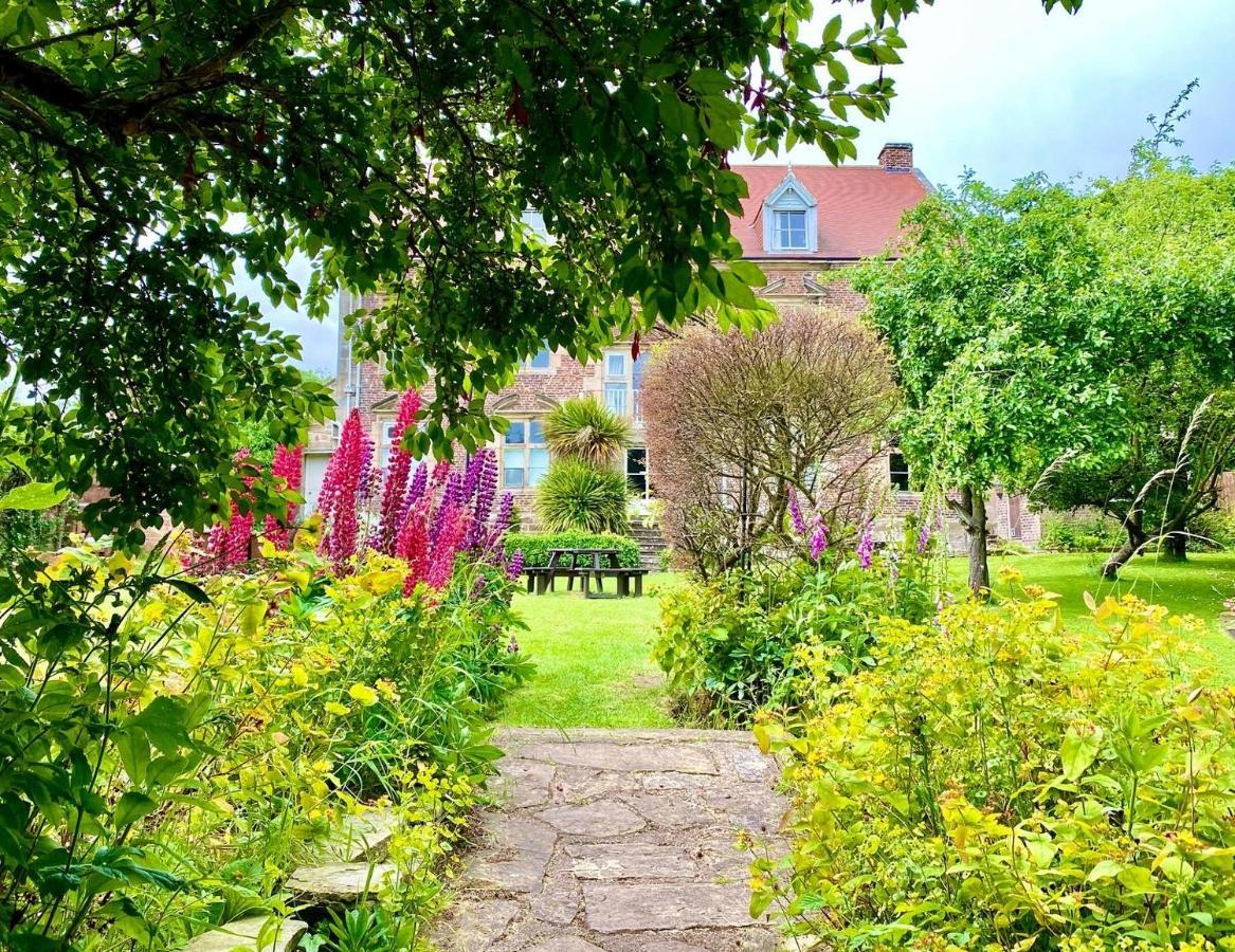 Ruswarp Hall - Whitby (Adults Only) Exterior foto